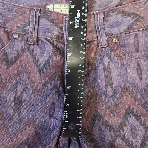 Free People Southwest Ikat Skinny Jeans 25 Purple Low Rise Bohemian Colorful - Picture 5 of 10